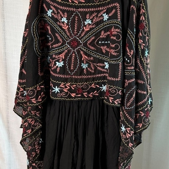 FREE PEOPLE ,NWT,mini dress,fairy,whimsical,cape sleeves,Frida print,embroidered - Picture 10 of 17